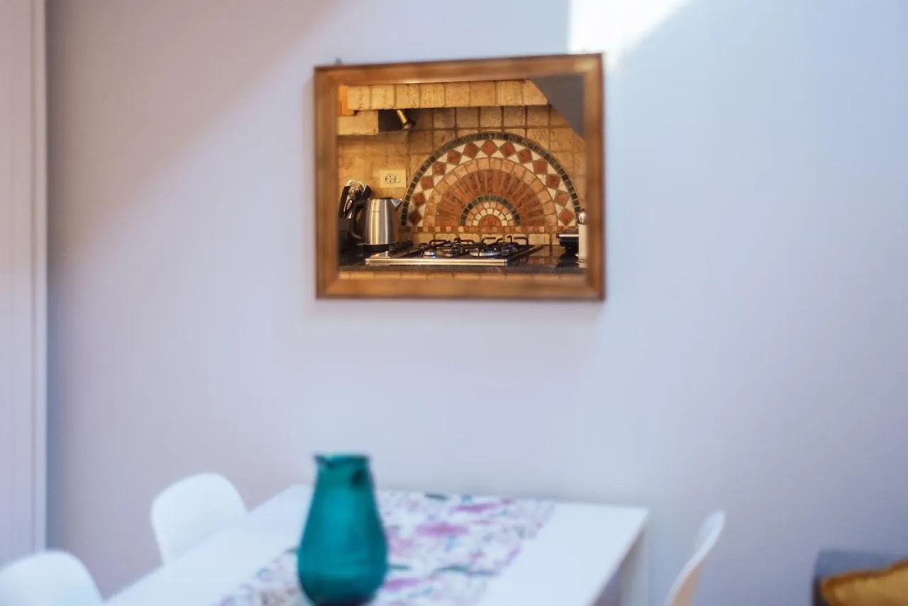 Apartment Trastevere Escape - Charme Holidays Rome Italy