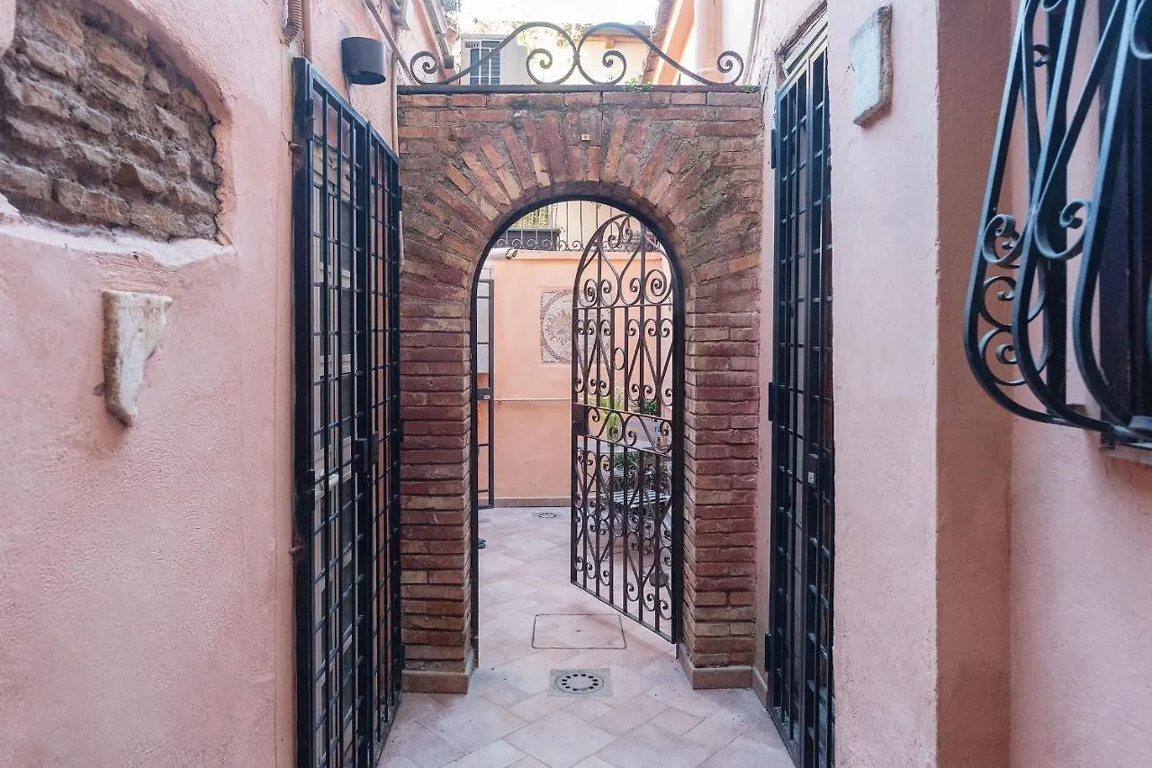 Apartment Trastevere Escape - Charme Holidays Rome Italy